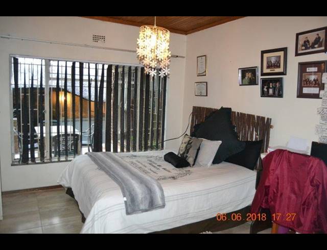 4 BEDROOM HOUSE FOR SALE IN PRESIDENTSDAM